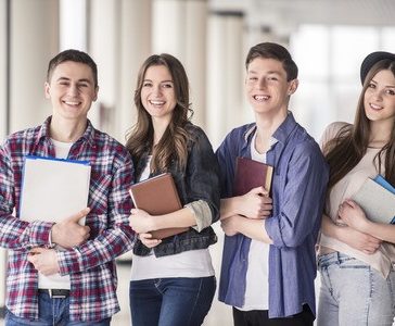 Παύλος Ελενης